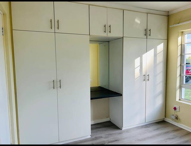 2 BEDROOM FREESTANDING TO LET IN GONUBIE
